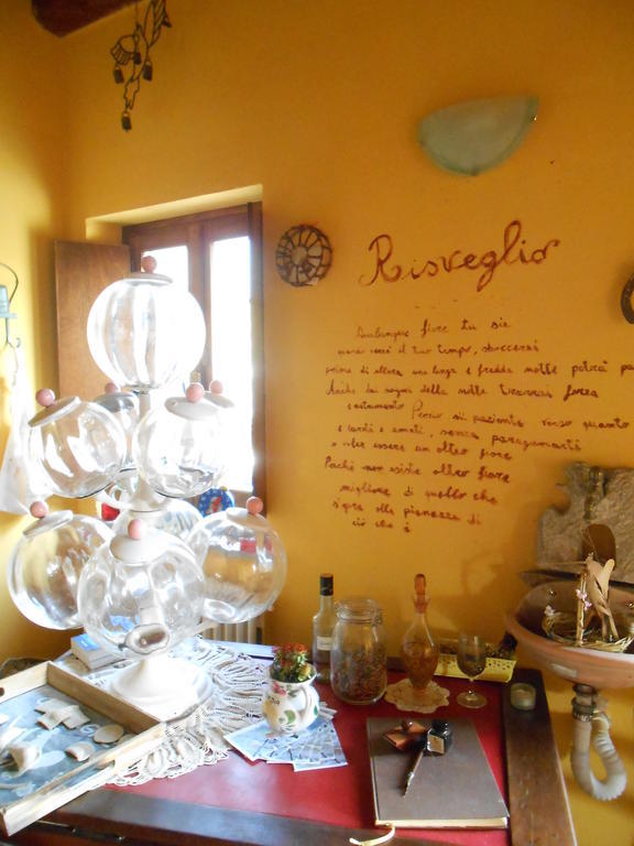 Azienda Agrituristica Risveglio Naturale Варезе Лигуре Екстериор снимка