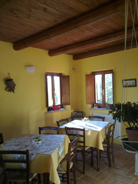 Azienda Agrituristica Risveglio Naturale Варезе Лигуре Екстериор снимка