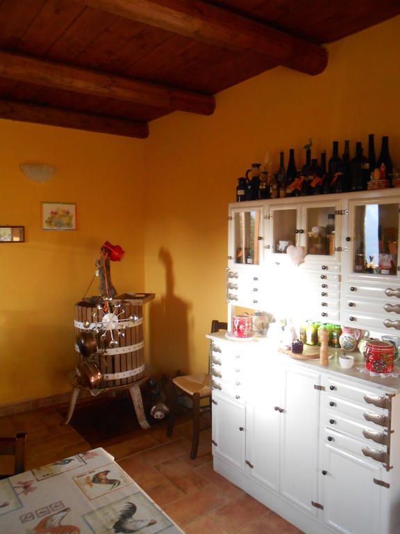 Azienda Agrituristica Risveglio Naturale Варезе Лигуре Екстериор снимка